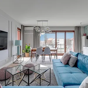Staywin Riverfront Lofts Apartament